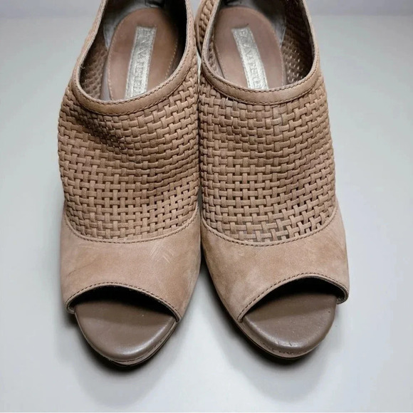 Banana Republic Leather Peep Toe Woven Wooden Heel  Brow Booties - Picture 5 of 13